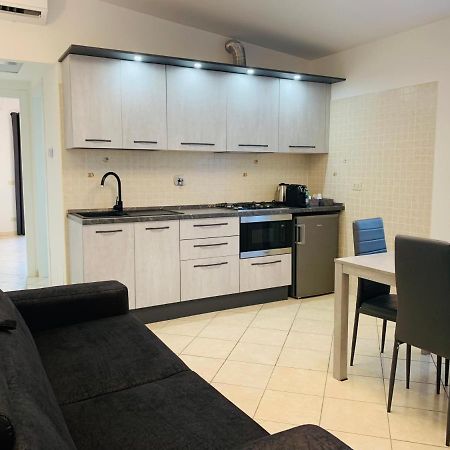 Апартаменты The House Fiera Di Roma Aeroporto Fiumicino Понте-Галерия Экстерьер фото