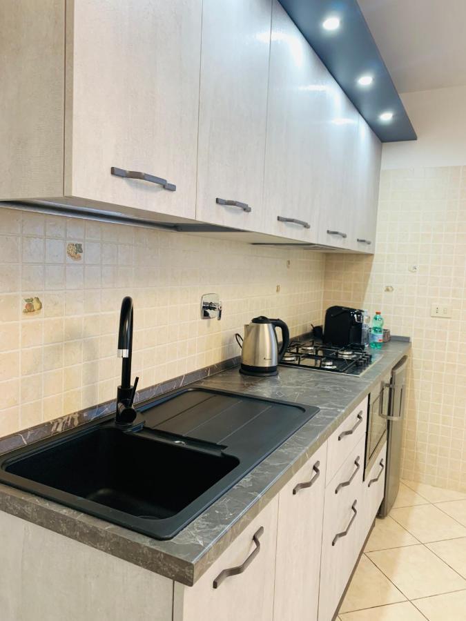 Апартаменты The House Fiera Di Roma Aeroporto Fiumicino Понте-Галерия Экстерьер фото